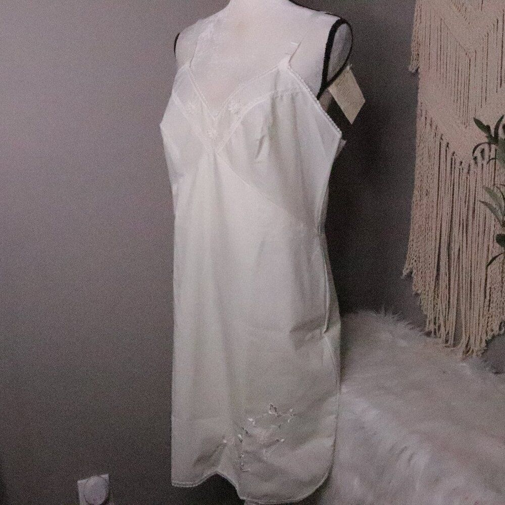 NWT Vintage | 1950's Deadstock Bullet Bra Chemise Slip Dress Negligee‎